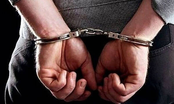Αστυνομικός διοικητής της Ίου συνελήφθη από τους «αδιάφθορους της ΕΛ.ΑΣ.