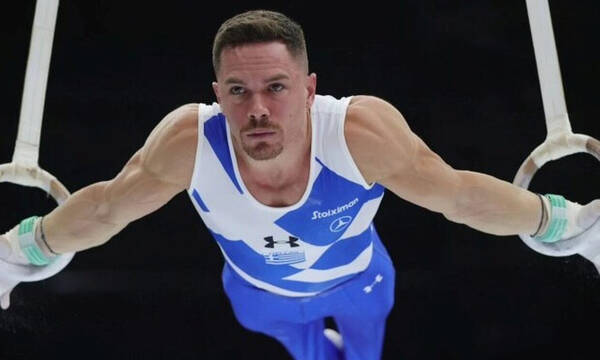 Η απονομή στον Λευτέρη Πετρούνια για τη δεύτερη θέση στον κόσμο