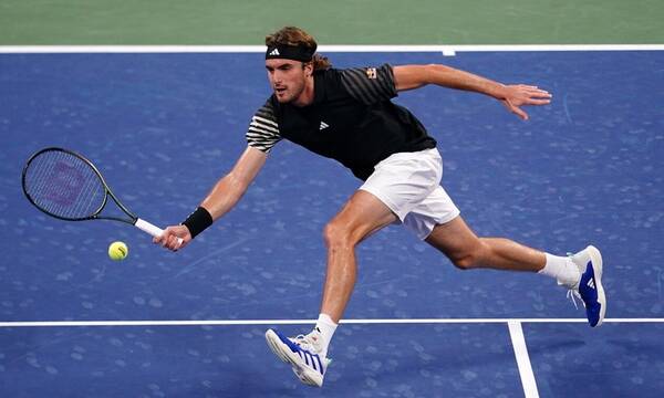 Στέφανος Τσιτσιπάς: Εκτός τελικού στην Αυστρία - Νέα ήττα από τον Μεντβέντεφ