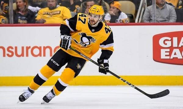 Βρετανία: Η στιγμή που παγοπέδιλο κόβει τον λαιμό παίκτη σε αγώνα χόκεϊ - Σκληρό βίντεο