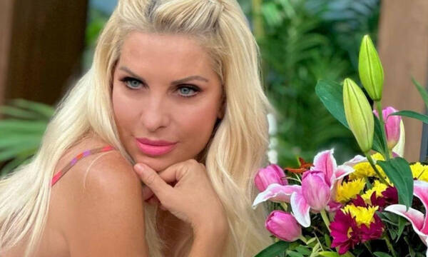 Μάθαμε πού θα πάει το Σάββατο η Μενεγάκη με την κόρη της