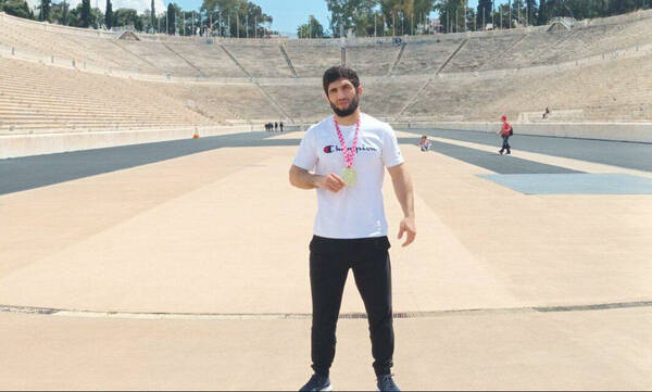 Κουρουγκλίεφ: «Ελλάδα, επίτρεψε μου να αγωνιστώ στους Ολυμπιακούς και θα δοξάσω τη Σημαία»