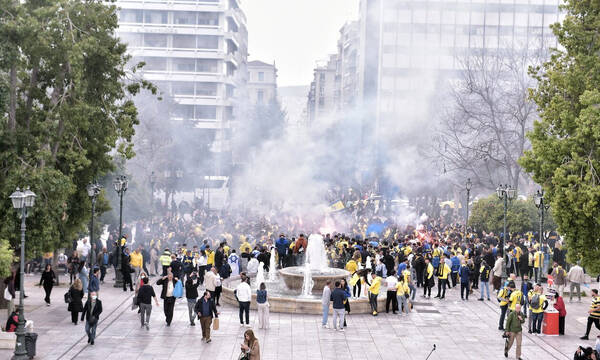 Ανακοίνωση της ΕΛ.ΑΣ για τα επεισόδια στο Σύνταγμα με οπαδούς της Μακάμπι