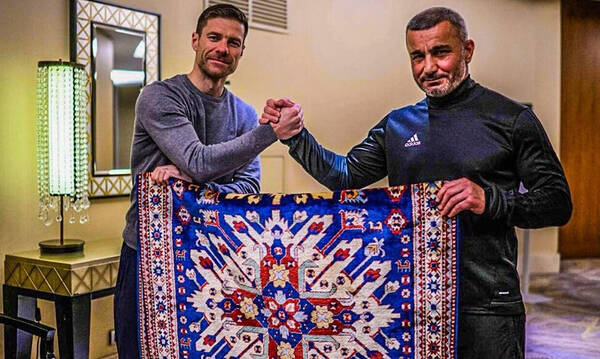 Ο Γκουρμπάνοφ έκανε δώρο χαλί στον Τσάμπι Αλόνσο!