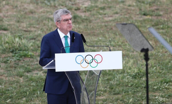 Ολυμπιακή Φλόγα: «Είναι το σύμβολο της ελπίδας» σύμφωνα με τον Μπαχ