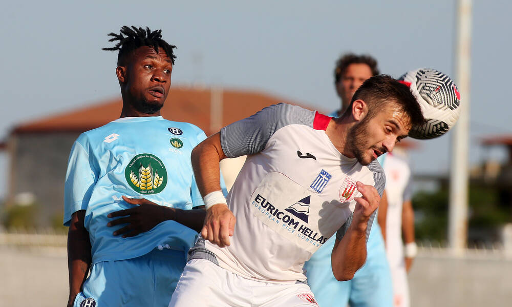 Super League 2: Πρεμιέρα με ΠΑΟΚ Β’ – Ηρακλής | Οι όμιλοι και το κανάλι που θα δείχνει τους αγώνες