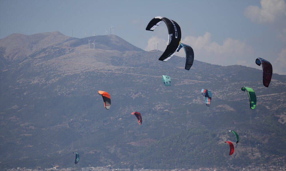 Ιστιοπλοΐα: Το πανελλήνιο πρωτάθλημα Formula Kite και KiteFoil