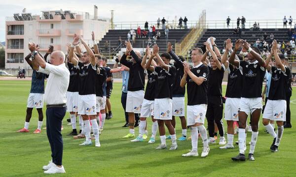 Super League 2: Σπουδαίο ντέρμπι Καλαμάτα - Κηφισιά για την κορυφή | Το πρόγραμμα της ημέρας