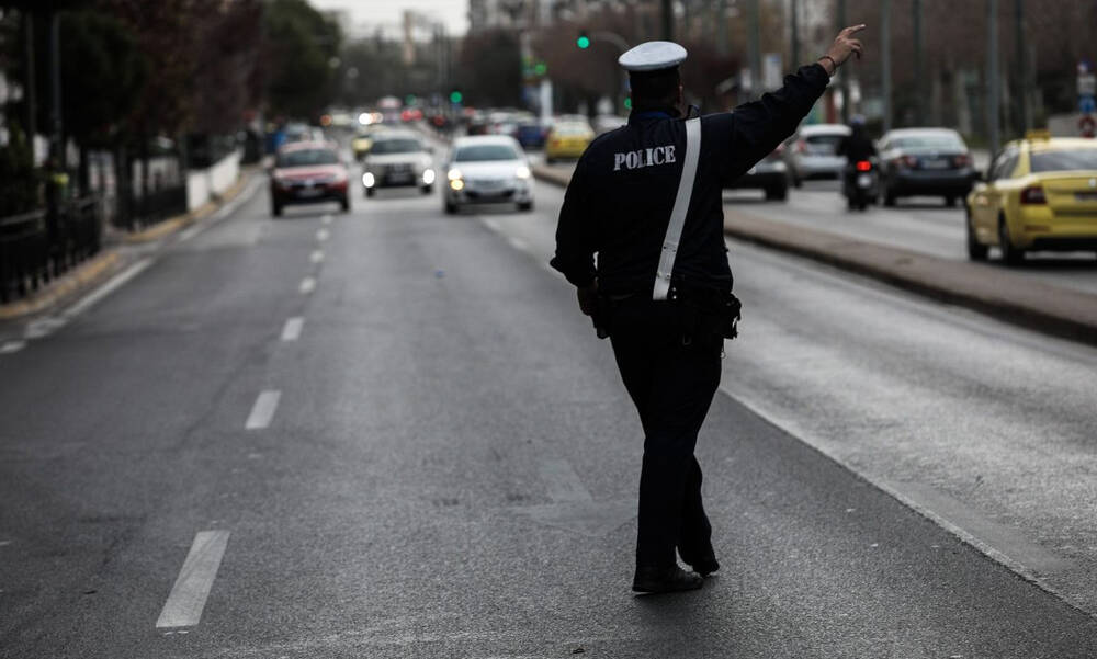 Πολυτεχνείο: Πρόσθετες κυκλοφοριακές ρυθμίσεις αύριο σε Κηφισίας και Πανόρμου