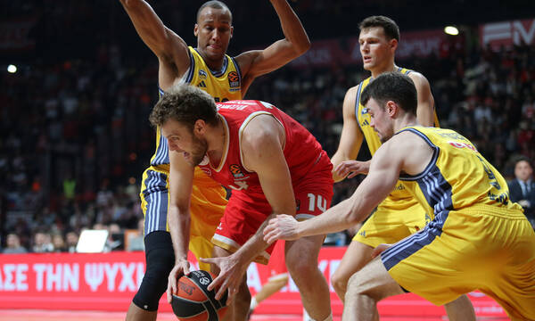 Euroleague: Γλίτωσε το... χαστούκι της χρονιάς ο Ολυμπιακός! 