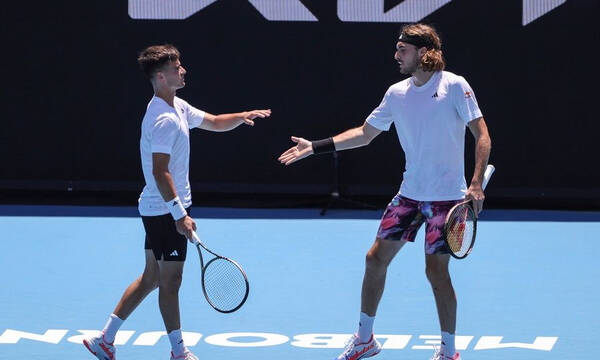 Australian Open: Στη λίστα του διπλού ο Στέφανος Τσιτσιπάς με τον αδερφό του Πέτρο