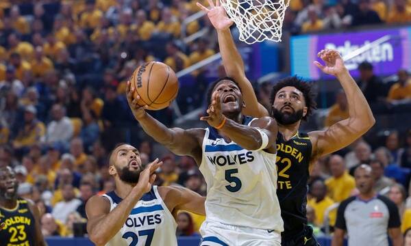 NBA: Μια ανάσα από τους τελικούς Τίμπεργουλβς και Νικς