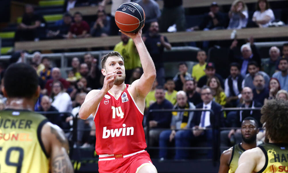Greek Basketball League: Εύκολα στον τελικό ο Ολυμπιακός