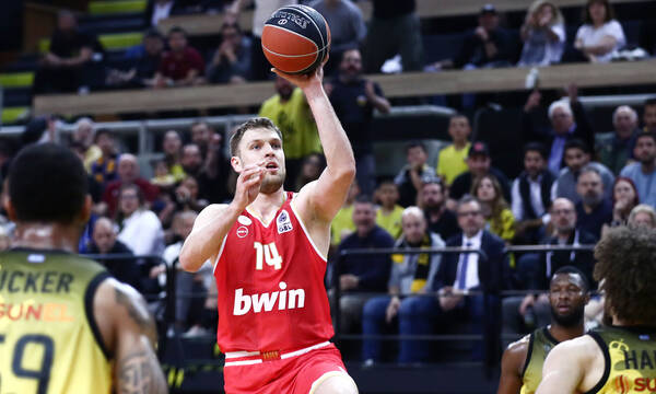 Greek Basketball League: Εύκολα στον τελικό ο Ολυμπιακός
