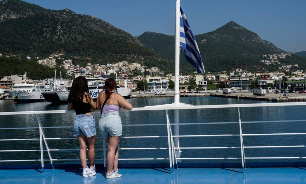 Youth Pass 2025: «154.064 νέοι 18 και 19 ετών θα το λάβουν - Σημαντική αύξηση των αιτήσεων