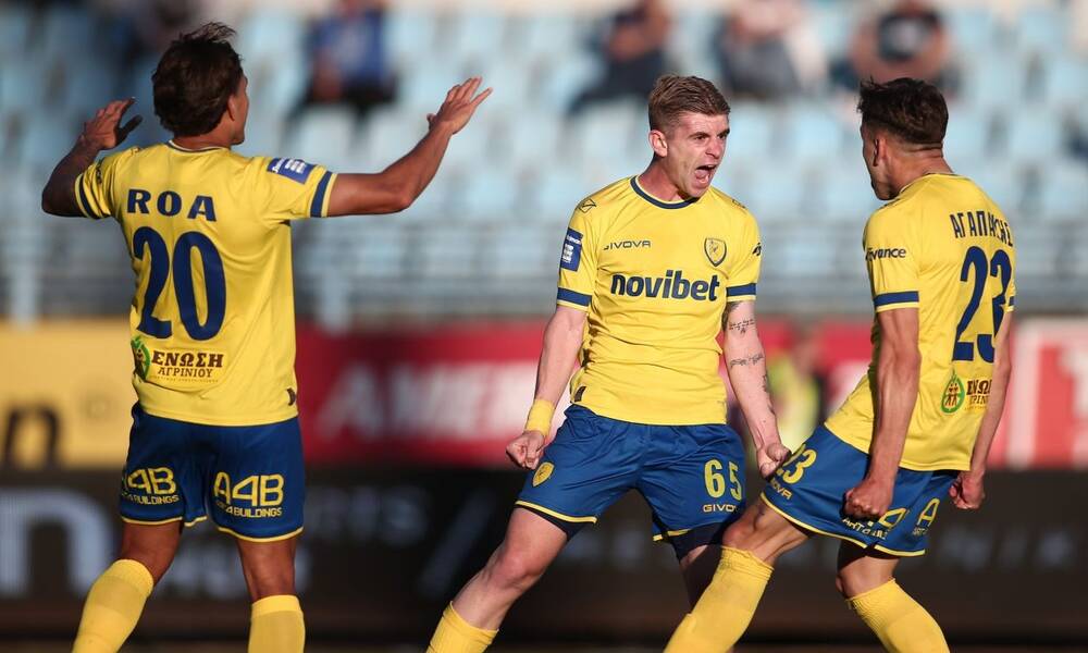 Super League: Ο Παναιτωλικός υπέταξε την υποβιβασμένη Λαμία των 9 παικτών