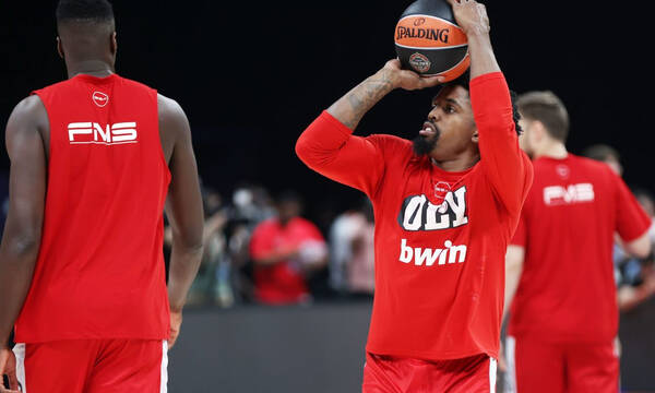 Euroleague Final Four 2025: Σκέφτεται να αποσυρθεί ο ΜακΚίσικ