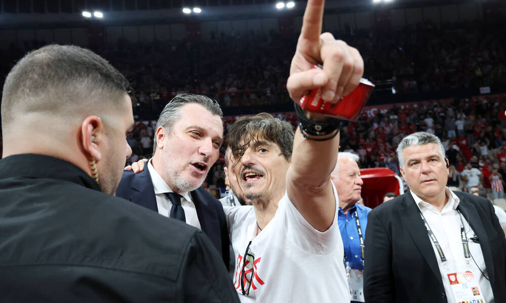 Χυδαιότητες κατά της κόρης του Γιαννακόπουλου προκάλεσαν την ένταση - Δεν αποβλήθηκε ο DPG