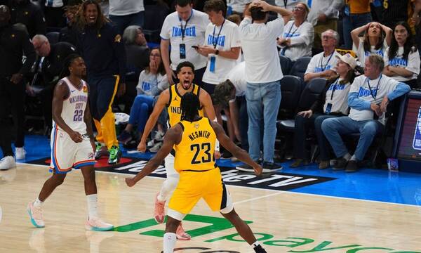 Τελικοί NBA: Αδιανόητη ανατροπή και 1-0 οι Πέισερς στην Οκλαχόμα με καλαθάρα του Χαλιμπέρτον (vid)