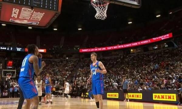 Το blooper της χρονιάς στο NBA: Αυτοκαλάθι από παίκτη των πρωταθλητών Θάντερ - Δείτε βίντεο
