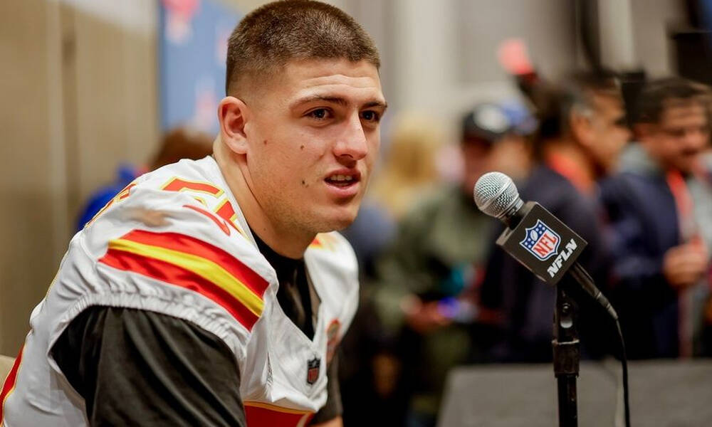 NFL: Ο Γιώργος Καρλαύτης συμφώνησε με τους Τσιφς για νέο μυθικό συμβόλαιο – Τα ποσά που… ζαλίζουν