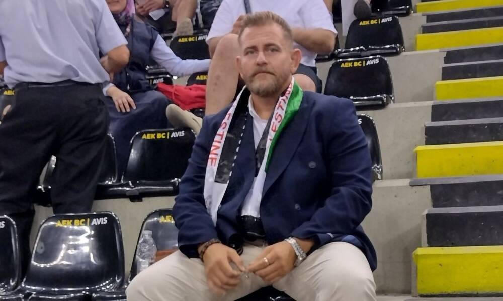 Κύμα συμπαράστασης στον πρόεδρο προπονητών πάλης: Εκδιώχθηκε λόγω παλαιστινιακού φουλαριού