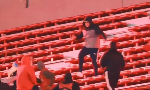 Χτυπούσαν στα τυφλά: Μέχρι και συνοπαδούς τους χτυπούσαν οι χούλιγκαν της Ιντεπεντιέντε