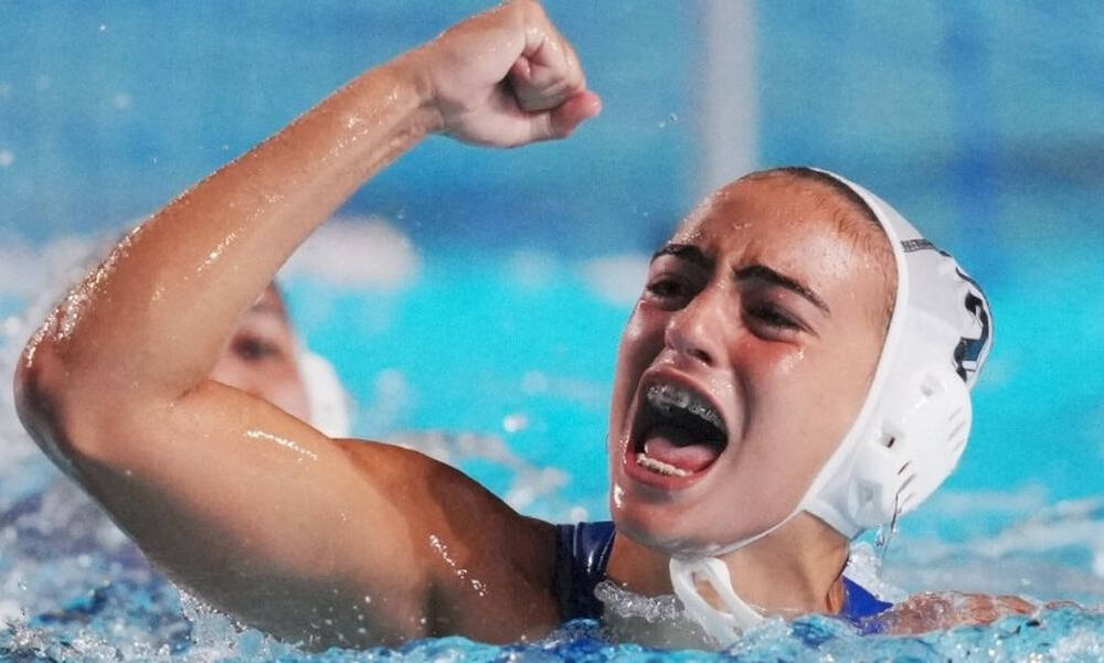 Η Ελλάδα διεκδικεί το χρυσό μετάλλιο στο Ευρωπαϊκό Πρωτάθλημα πόλο νεανίδων.