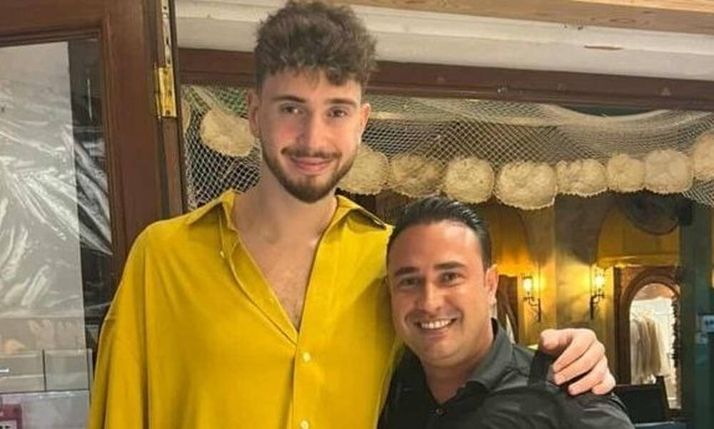 O Αλπερέν Σενγκούν διασκέδασε αλά ελληνικά σε ταβέρνα στο Μαρμάρι