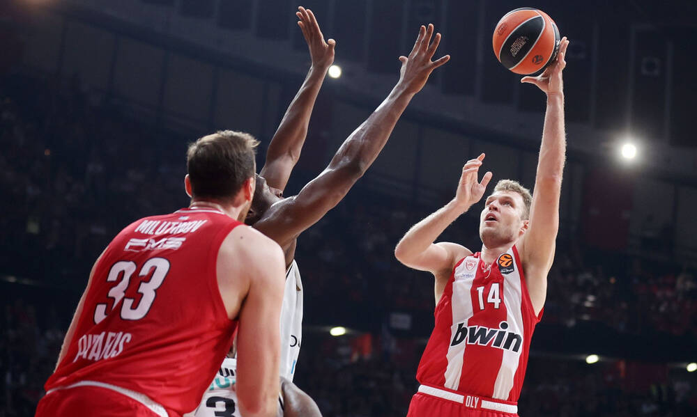 EuroLeague: Εύκολα ο Ολυμπιακός τη Ντουμπάι BC με κορυφαίο Βεζένκοφ
