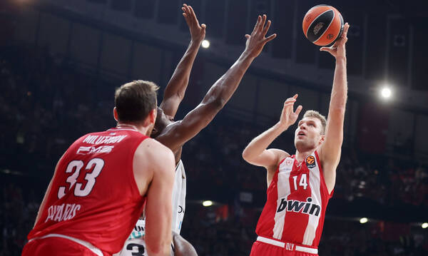 EuroLeague: Εύκολα ο Ολυμπιακός τη Ντουμπάι BC με κορυφαίο Βεζένκοφ