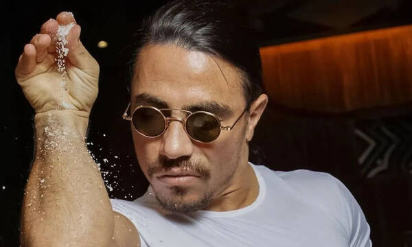 Salt Bae: Καταγγελίες πρώην εργαζόμενων για σεξουαλική παρενόχληση και εργασιακό «μεσαίωνα»