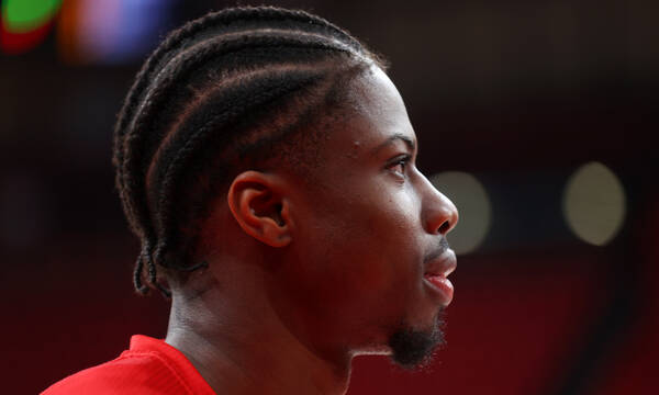 Τραυματίστηκε στην προπόνηση ο Κώστας Αντετοκούνμπο