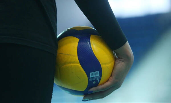 Λαύριο: Χειροπέδες σε προπονητή βόλεϊ για ασέλγεια σε βάρος ανήλικης αθλήτριας