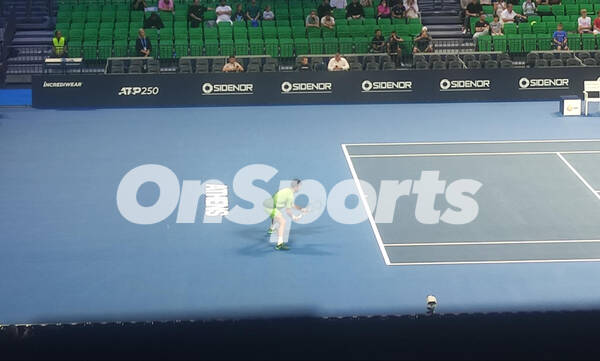 Hellenic Championship ATP 250: «Ζεστή» υποδοχή σε Βαβρίνκα στο Telekom Center Athens (βίντεο)