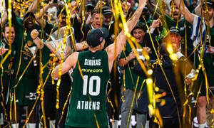 Για πάντα με το «τριφύλλι» στην καρδιά: Ανανέωσε ο Σλούκας 