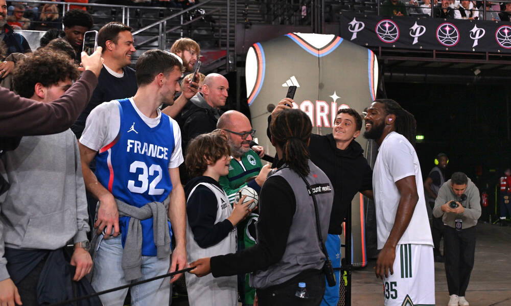 Θεσσαλονίκη, Αθήνα, ΠΑΡΙΣΙ: 30 χρόνια μετά, η ίδια τρέλα!