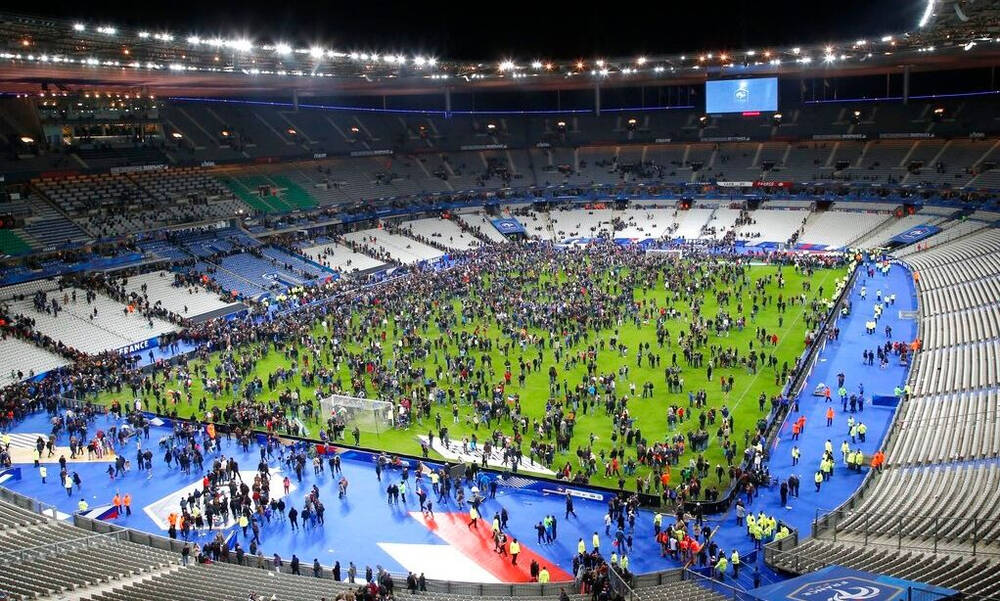 Γαλλία - Ουκρανία: Στη βαριά σκιά της «μαύρης» επετείου των τρομοκρατικών επιθέσεων στο Παρίσι