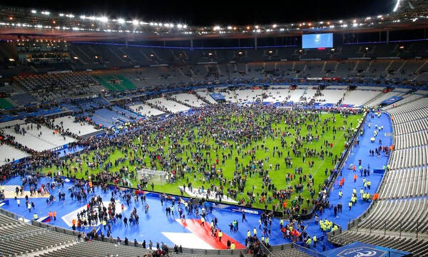 Γαλλία - Ουκρανία: Στη βαριά σκιά της «μαύρης» επετείου των τρομοκρατικών επιθέσεων στο Παρίσι