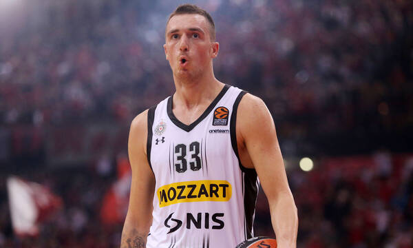 Στον Άρη και επίσημα ο Ντανίλο Άντζουσιτς