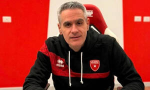 Συνεχίζει στη Βαρέζε ο Καστρίτης 