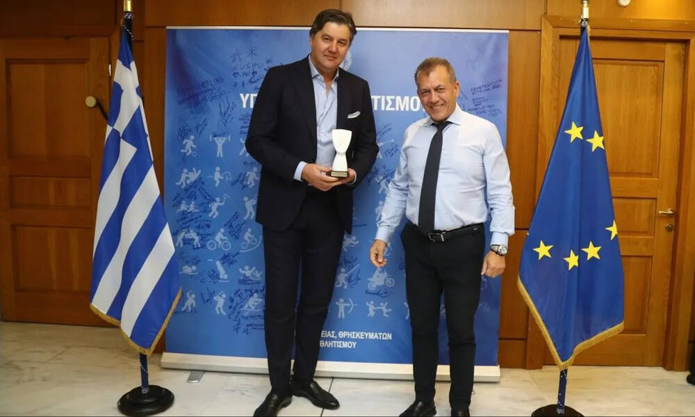 Βρούτσης για συνάντηση με Μποντιρόγκα: «Δεσμευτήκαμε για γιορτή του μπάσκετ, αντάξια της EuroLeague»