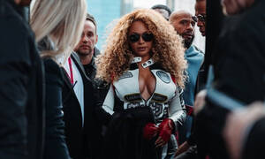 Η «εκρηκτική» εμφάνιση-έκπληξη της Beyoncé στο Grand Prix της Formula 1 στο Λας Βέγκας