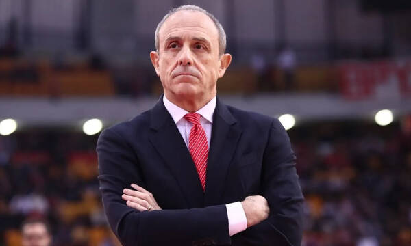 Μεσίνα: «Γι’ αυτό παραιτήθηκα από προπονητής της Αρμάνι»