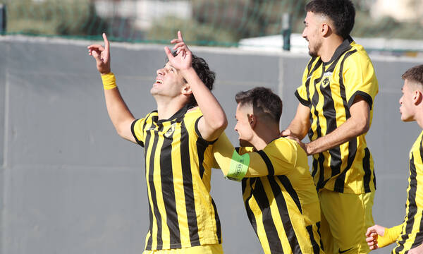 ΑΕΚ: Η ιστορική «πρώτη» της Κ19 στο Σεραφείδειο – Τράβηξε τα βλέμματα ο Καραργύρης (βίντεο)