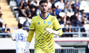 Σκηνές ντροπής στη Super League 2: Τερματοφύλακας κατήγγειλε επίθεση από τον πρόεδρο της ομάδας του