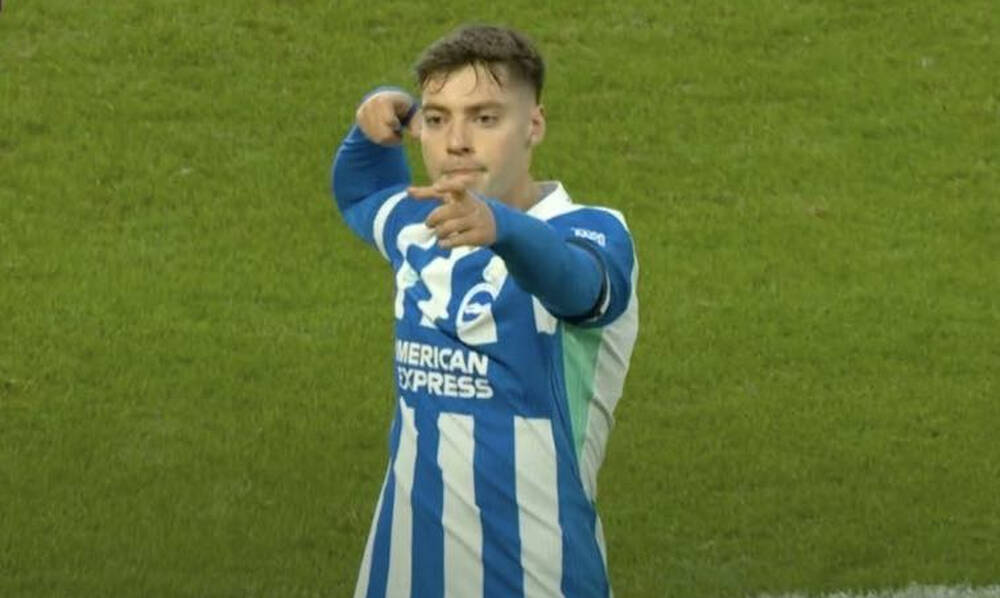 Τάισον σε Τζήμα:  «Adelfe sagapo» (pic)