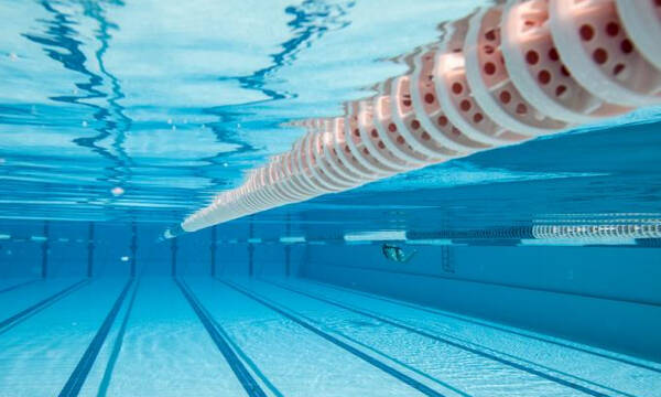 Προσβάσιμο σε όλους: Το νέο κολυμβητήριο στο Μοσχάτο προάγει ισότητα και συμμετοχή