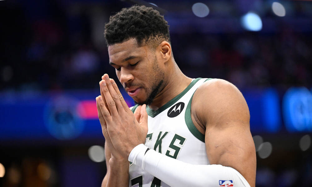 ΝΒΑ: «Κατήφορος» για Μπακς - Ήττα σοκ από Ουίζαρντς παρά την προσπάθεια Γιάννη Αντετοκούνμπο