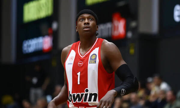 «Μέσα» ο Νιλικίνα, έξω και πάλι ο ΜακΚίσικ